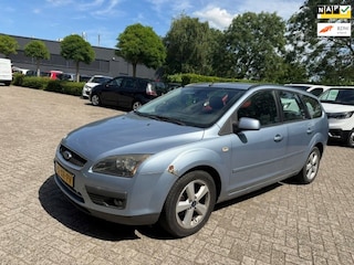 Ford Focus Wagon 1.8-16V Ambiente Flexifuel /bj/2007 / kleur: blauw / climate / cruise/ sportvelgen / APK 10/2026 / NAP 253030 km.