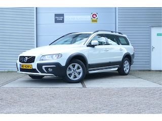 Volvo XC70 2.0 D4 FWD Summum 12 mnd BOVAG en onderhoudshistory aanwezig!