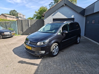 Volkswagen Touran 1.4 TSI Highline 7p.Climate control,Navi, Cruise control,Pakeersensoren