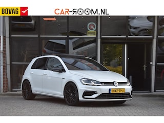 Volkswagen Golf 2.0 TSI 4Motion R Pano Akra Camera Dynaudio