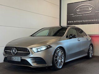Mercedes-Benz A-klasse 200 Limousine AMG Pano, Cruise Control, Virtual Cockpit, Sfeerverlichting, Stoelverwarming, LED, Airco