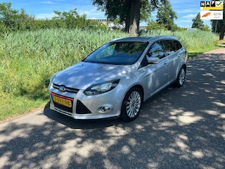 Ford Focus Wagon 1.0 EcoBoost Edition Plus 1e Eigenaar Airco Cruise Navi Pdc Voor En Achter