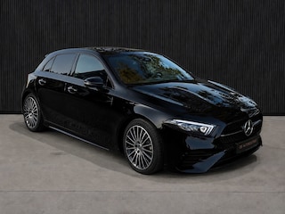 Mercedes-Benz A-klasse 180 Star Edition AMG Line / Pano / Sfeer / Camera / LED
