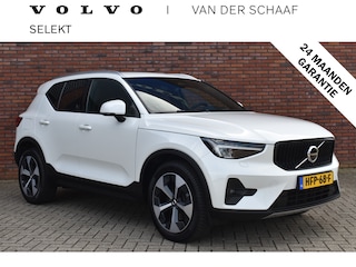 Volvo XC40 B3 177PK Core | 19" | Trekhaak | All-Season | Lighting | Power Seats |