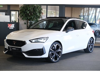 Cupra Leon 1.4 e-Hybrid VZ 245PK Pano Navi Led Leder Pdc