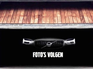 Volvo XC60 T8 AWD 408PK Plug-in Hybrid Inscription | BLIS | Luchtvering | Adapt. Cruise | Trekhaak | Stoel/Stuur Verwarm. |