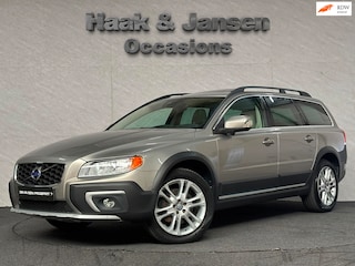 Volvo XC70 2.0 T5 FWD Momentum Panoramadak Leder Cruise