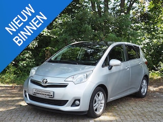 Toyota Verso-S 1.3 VVT-i Dynamic Trekhaak| Cruise Controle| Panorama Dak