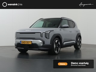 Kia EV2 Plus Advanced 42.2 kWh 4p. | Glazen schuif-/kanteldak | Harman Kardon | 18" lichtmetalen velgen | Stoel- en stuurwielverwarming |