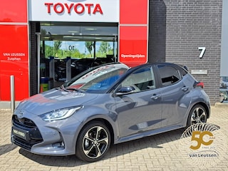 Toyota Yaris 1.5 Hybrid 130 Executive PREMIUM PACK STOEL/STUURWIEL VERWARMING AD-CRUISE PANORAMA DAK