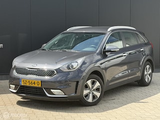 Kia Niro 1.6 GDi DynamicLine | CRUISE | TREKHAAK | CARPLAY |