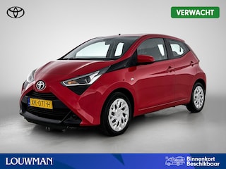 Toyota Aygo 1.0 VVT-i x-play | Dealer Onderhouden | Airco | Achteruitrijcamera | Bluetooth | elektrisch verstelbare Spiegels |