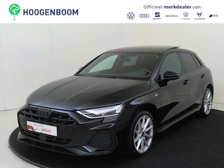 Audi A3 Sportback 45 TFSI e S edition Competition | SoH 97% | Panoramadak | SONOS audio | Head-up display | Keyless | Parkeerassistent | Adaptieve cruise control | Dodehoek detectie | Navigatie Plus |