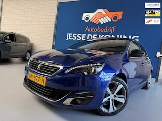 Peugeot 308 1.2 PureTech Blue Lease GT-line / bj.2015 / panoramadak / navigatie / climate / NAP met 117006 km.en APK tot 05/2027.