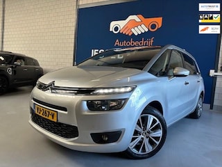 Citroën C4 Picasso 1.6 diesel/ grijs kenteken/ bj.2014/ navigatie/climate/trekhaak/ sportvelgen/ APK 11/2026 en NAP met 171913 km.