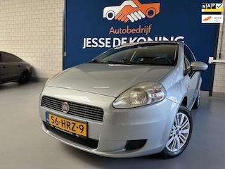 Fiat Punto Grande 1.2 Dynamic,bj.2009,kleur:grijs ! Airco,Sportvelgen,Stereo/Aux,1e eigenaar ! APK tot 02/2026 en NAP 200356 km.