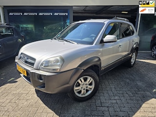 Hyundai Tucson 2.0i Style | 2E EIGENAAR | 12MND GARANTIE | AIRCO | ELEC RAMEN | LMV |