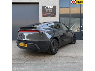 Tesla Model Y Juniper Long Range RWD