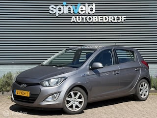 Hyundai i20 1.2i i-Drive - Airco - Led - Nap -