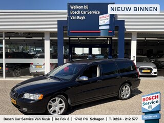 Volvo V70 2.4 Edition Sport / Cruise-Control / Stoelverwarming / Trekhaak / Climate-Control / 17'' LMV / All-Season / ENZ.