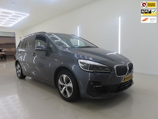 BMW 2-serie Tourer 218i 7PERS. Business Edition Plus+Led+Volleder+M-Sport-int+Zwarte-Hemel+stoel-verw+Navi+Camera = SUPER !!
