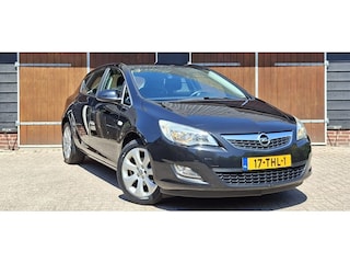 Opel Astra 1.4 Turbo Edition | Airco | Trekhaak | Parkeersensoren | NAP
