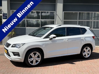 Seat Ateca 1.5 TSI FR Business Intense Bj 2019 Navi,18inch,Trekhaak,Camera,Clima Hoge zit Dealer onderhouden