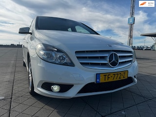 Mercedes-Benz B-klasse 180 CDI Ambition AIRCO CRUISE TREKH
