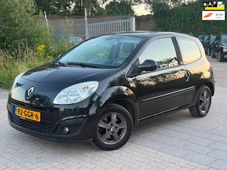 Renault Twingo 1.2-16V Initiale Airco Cruise Leder Psensor