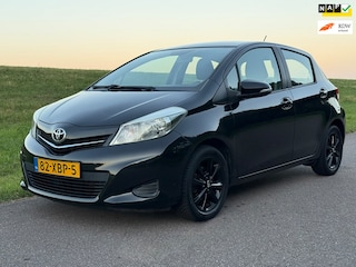 Toyota Yaris 1.3 VVT-i Aspiration | Cruise | NAV | 1 EIG | Camera