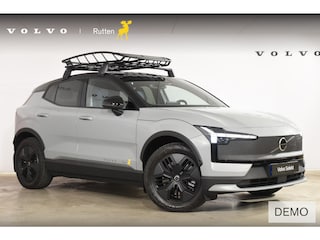 Volvo EX30 428PK Automaat Twin Performance Ultra / Cross Country Experience-pakket/ Adaptieve cruise control/ Panoramadak/ BLIS/ Parkeersensoren met 360 camera / Getint Glas / Stoel en stuurwielverwarming / Elektrische stoelen / Apple carplay / Elektrische achterklep / Keyless entry