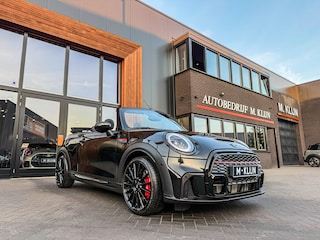 Mini John Cooper Works Cabrio 2.0 JCW Pack F1 aut 231pk Blackline/Camera/Hk/Vol/Btw