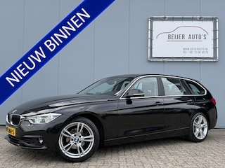 BMW 3-serie Touring 318i Executive Automaat Navigatie/18inch.
