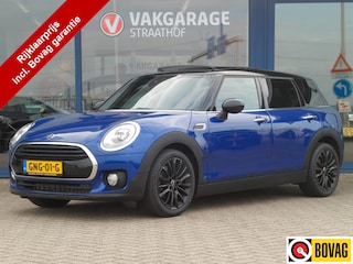 Mini Clubman 1.5 Cooper Chili, Automaat / Apple Carplay / Schuifdak / Stoelverwarming / Keyless / Parkeersensoren / 17 '' LMV