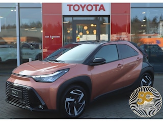 Toyota Aygo HYBRID 115 ENVY NIEUW!! JBL-PACK P-SENSOREN KEYLESS STOELVERW. APPLE/ANDROID CLIMA AD-CRUISE NAVI
