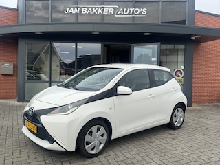 Toyota Aygo 1.0 VVT-i x-play ✅ Airco ✅ Camera ✅ Bluetooth ✅