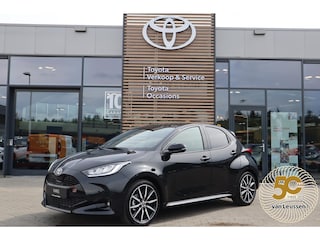Toyota Yaris 1.5 HYBRID 130 GR-SPORT NIEUW&DIRECT LEVERBAAR! PANODAK JBL-AUDIO STOEL+STUURVERW. BLIND-SPOT KEYLESS APPLE/ANDROID
