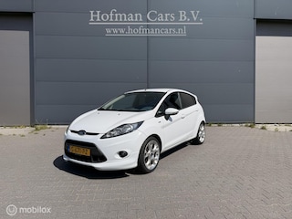 Ford Fiesta 1.25 4-cilinder – Nieuwe distributieriem – 4 nieuwe all-seasonbanden – Airco – Stoelverwarming