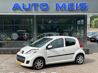 Peugeot 107 1.0-12V XS Schade Auto