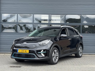 Kia Niro E-NIRO EXECUTIVELINE 64 KWH (100% SOH) I WARMTEPOMP I SCHUIF/KANTELDAK I STOELVERWARMING I ALL-IN PRIJS