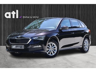 Skoda Scala 1.0 TSI Clever Trekhaak l Stoelverwarmiing l Achteruitrijcamera l PDC l Navigatie l Cruise Control l Navigatie l Apple Car Play l LED l eCall etc.