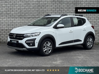 Dacia Sandero Stepway 1.0 TCe 90 Comfort | Achteruitrijcamera | Apple CarPlay / Android Auto | Parkeersensoren V+A | Climate Conrol |
