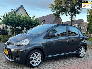 Toyota Aygo 1.0 VVT-i Exclusive 38.000 km NAP - APK T/M 8-2026!!