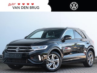 Volkswagen T-Roc 1.5 TSI R-Line | Trekhaak afneembaar | Achteruitrijcamera | Stoelverwarming & -massage |
