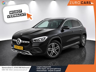 Mercedes-Benz GLA 250 e Business Solution Trekhaak Navigatie Apple Carplay Android Auto Parkeersensoren Cruise Control Stoelverwarming LED High Performance koplampen Virtual Cockpit Leder Climate Control