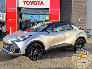 Toyota C-HR 2.0 Plug-in Hybrid 220 GR SPORT NIEUW DIRECT LEVERBAAR STOEL/STUURWIELVERWARMING PDC DRAADLOOSLADEN