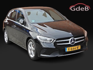 Mercedes-Benz B-klasse 180 PREMIUM