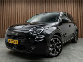 Fiat 600 1.2 Hybrid La Prima / automaat / camera / navi /leer