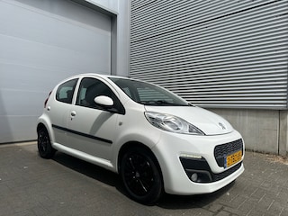 Peugeot 107 1.0 Active |2e eig|5deurs|Airco|Toerenteller|Led|Apk t/m 24-11-2026