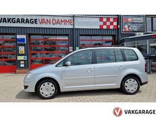 Volkswagen Touran 7 personen !!!! 1.6 Trendline